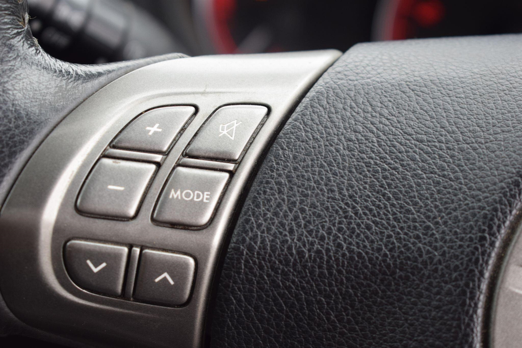 Subaru Impreza R C 2.0 Air Con Bluetooth Black #24
