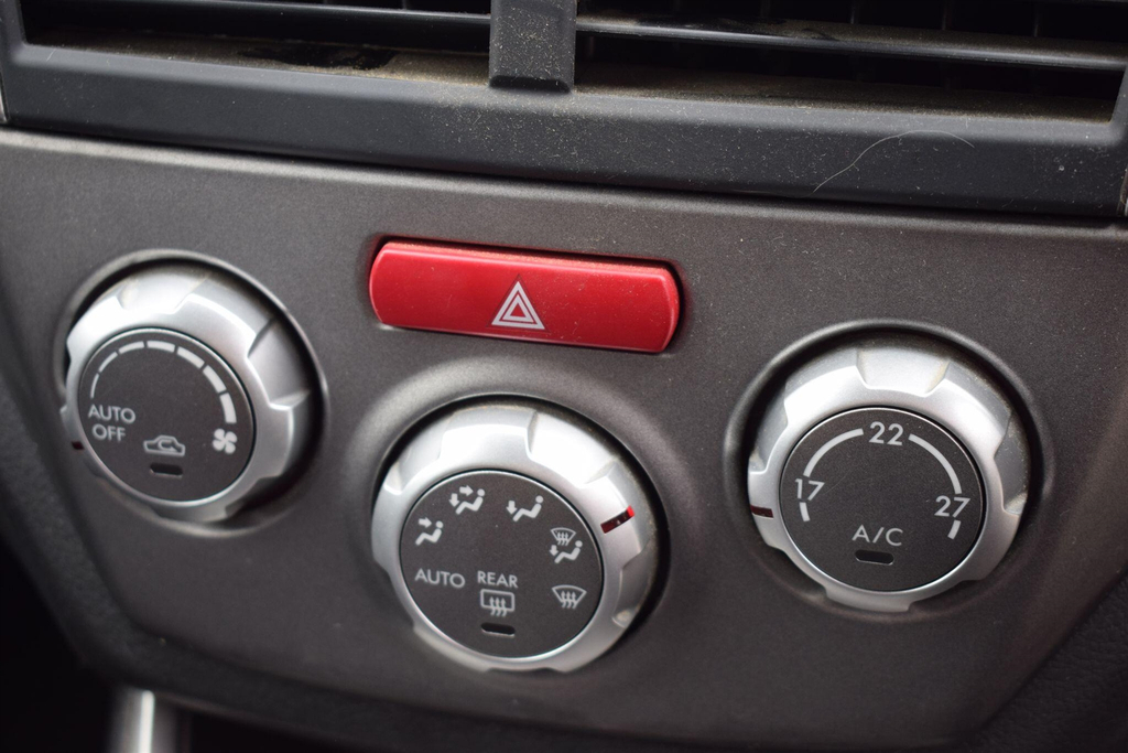 Subaru Impreza R C 2.0 Air Con Bluetooth Black #21