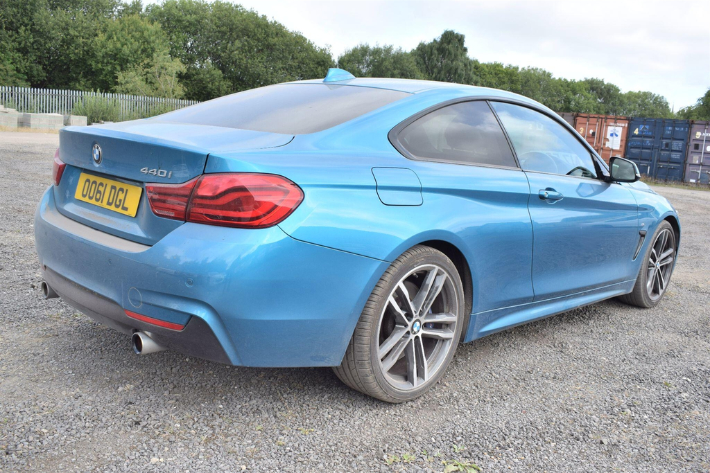 BMW 4 Series 3.0 M Sport Euro 6 Ss Blue #2