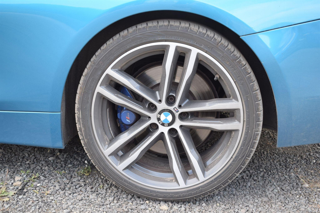 BMW 4 Series M Sport Blue #16