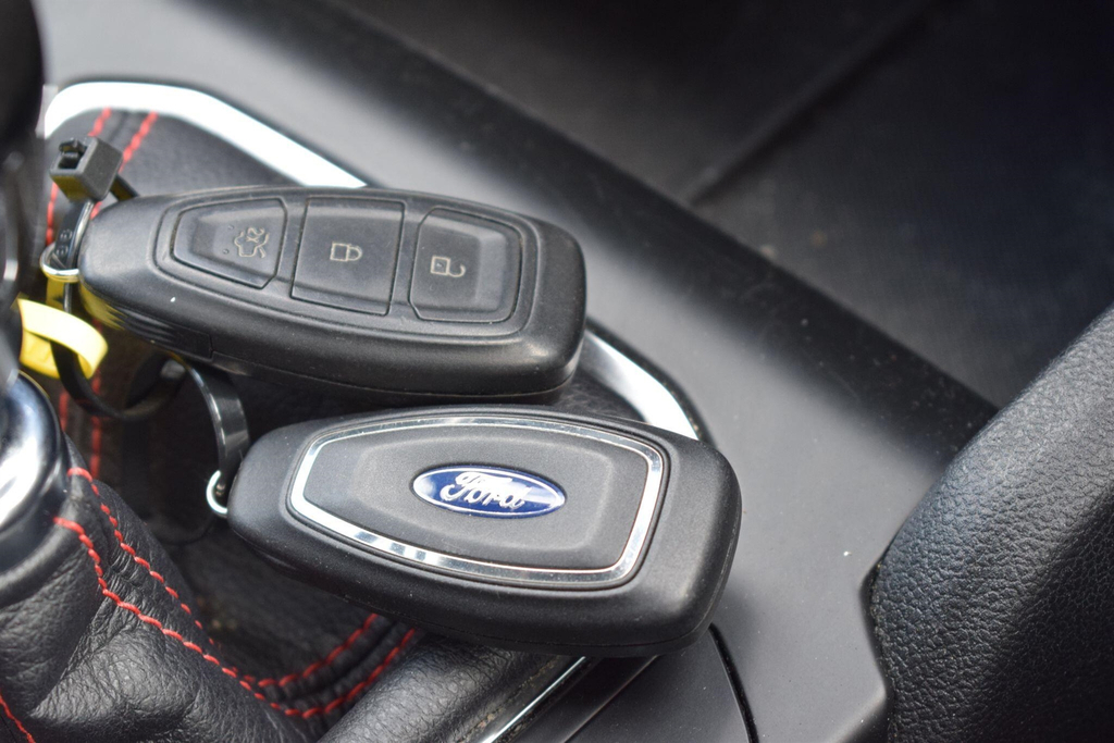 Ford Focus 1.5 Tdci Zetec Edition Powershift Euro 6 Ss White #41