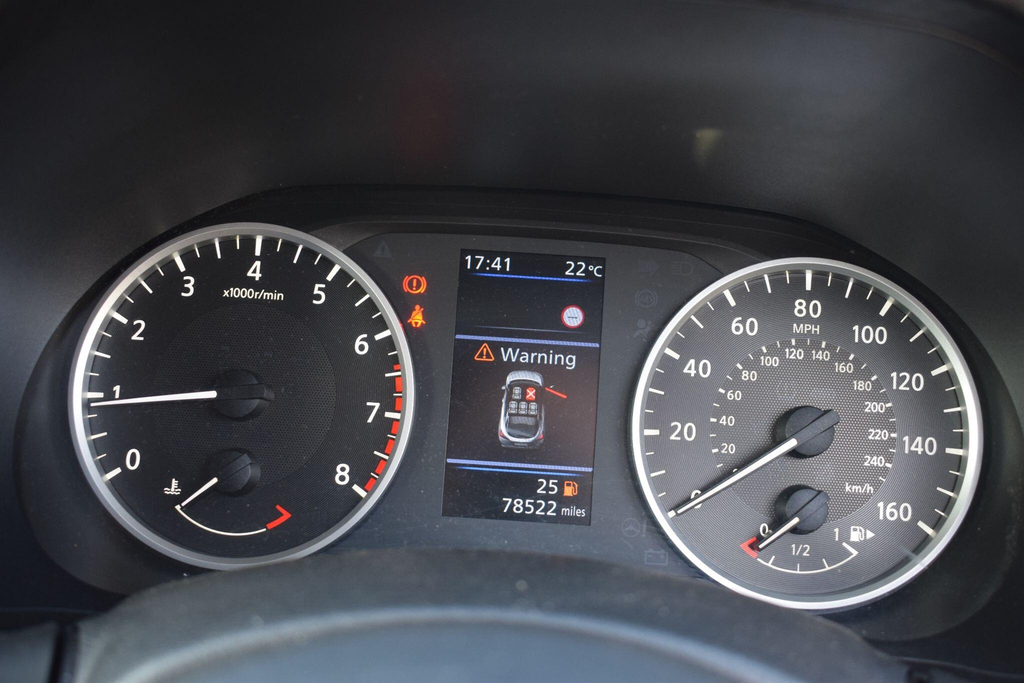 Nissan Juke Juke Tekna Dig-t S-a Grey #20