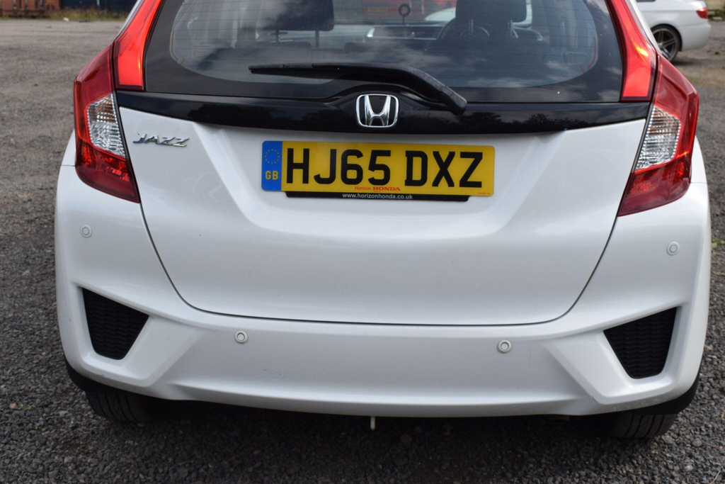 Honda Jazz 1.3 I-vtec Es Black #17