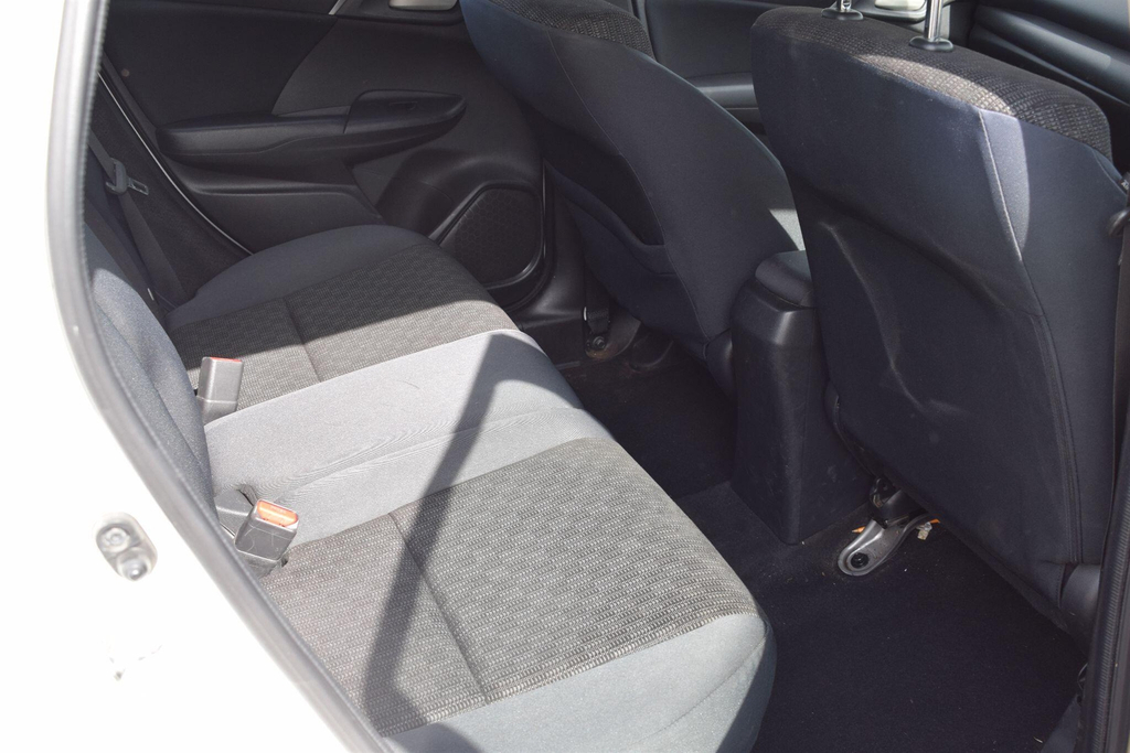 Honda Jazz 1.3 I-vtec Es Black #30