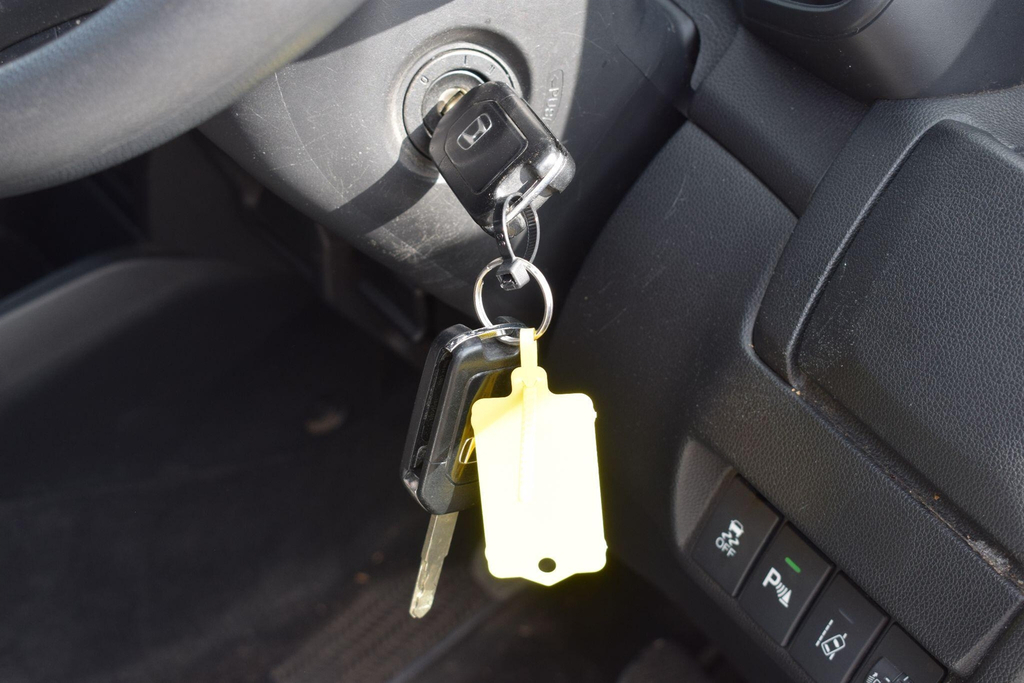 Honda Jazz 1.3 I-vtec Es Black #23