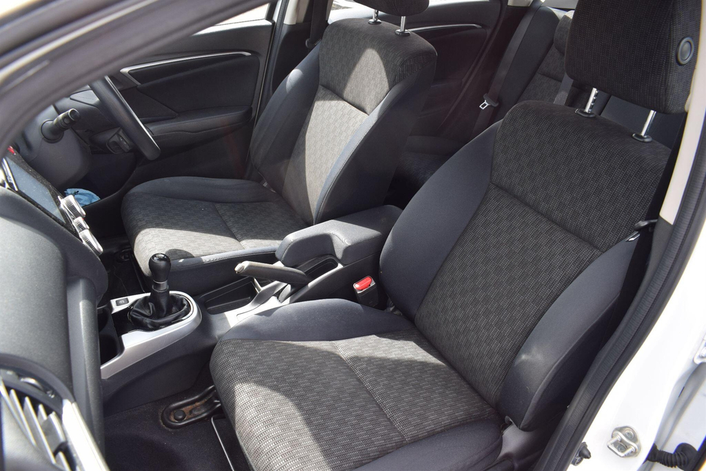 Honda Jazz 1.3 I-vtec Es Black #21