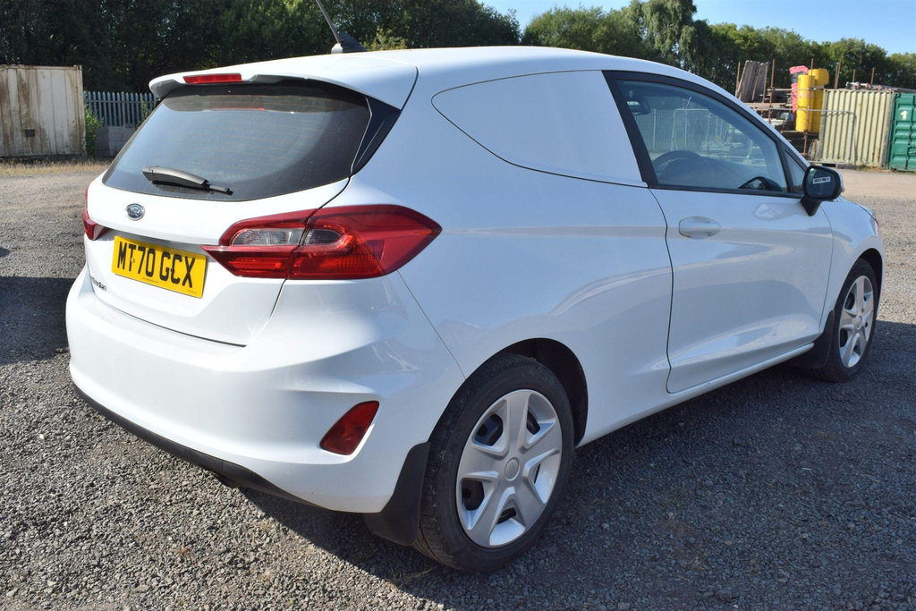 Ford Fiesta 1.0 Ecoboost Euro 6 Ss White #2