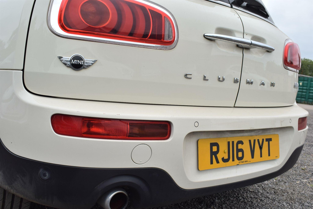 Mini Clubman One D Black #9