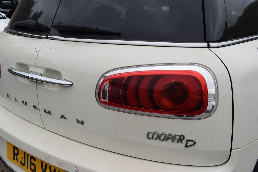 Mini Clubman One D Black #15