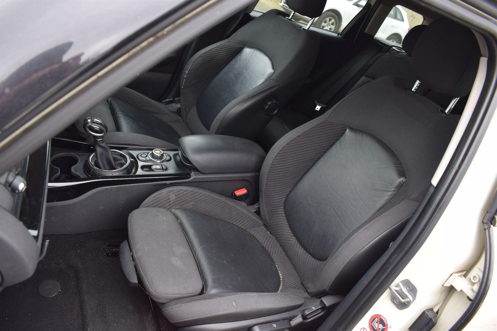 Mini Clubman One D Black #25