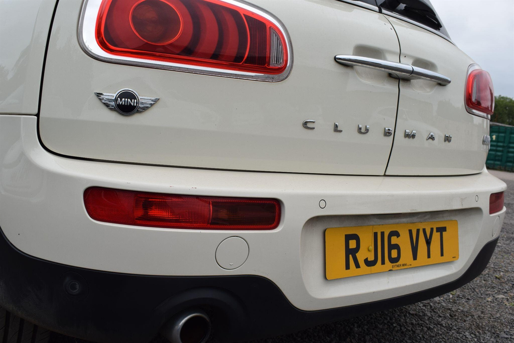 Mini Clubman One D Black #13