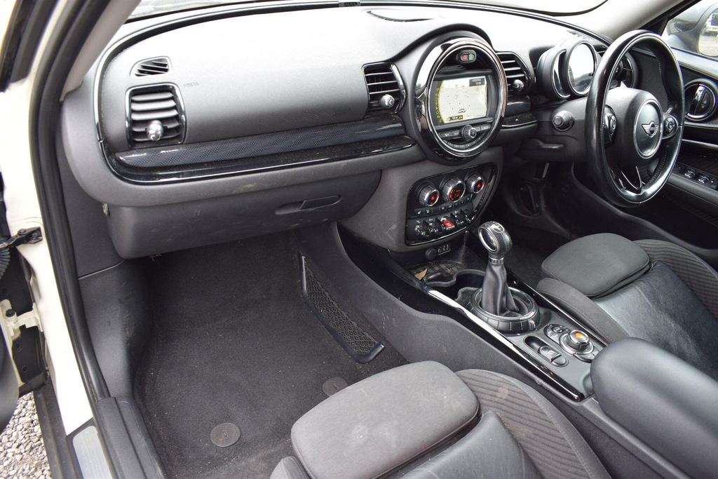 Mini Clubman One D Black #18