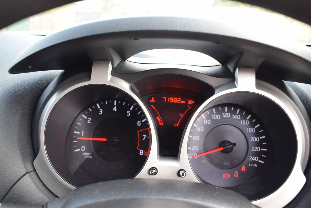 Nissan Juke 1.5 Dci Acenta Premium Silver #27