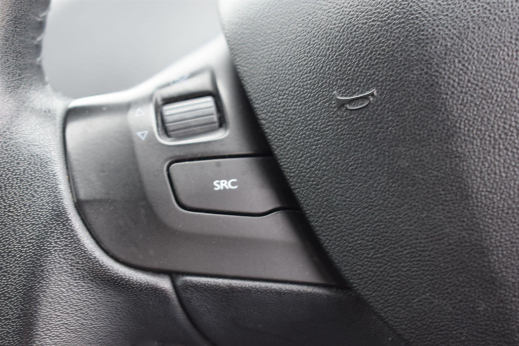 Peugeot 2008 Hdi Active Grey #24