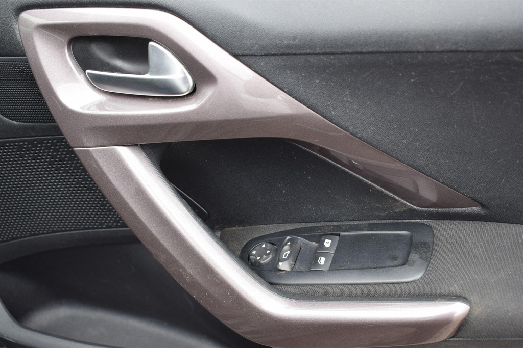 Peugeot 2008 Hdi Active Grey #21