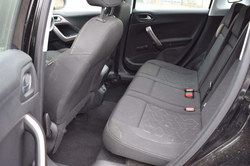 Peugeot 2008 Hdi Active Grey #25
