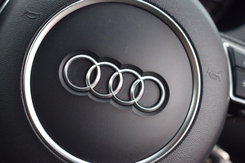 Audi Q3 Se 1.4 Tfsi Cylinder On Demand 150 Ps 6-Speed Blue #30