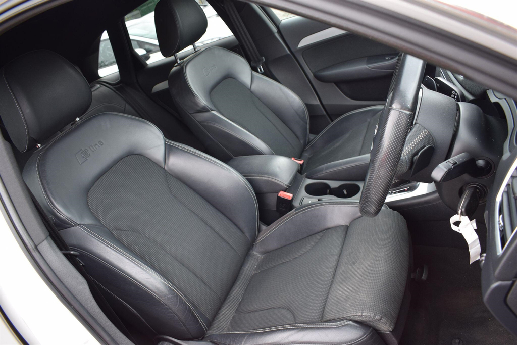 Audi Q3 Se 1.4 Tfsi Cylinder On Demand 150 Ps 6-Speed Blue #20