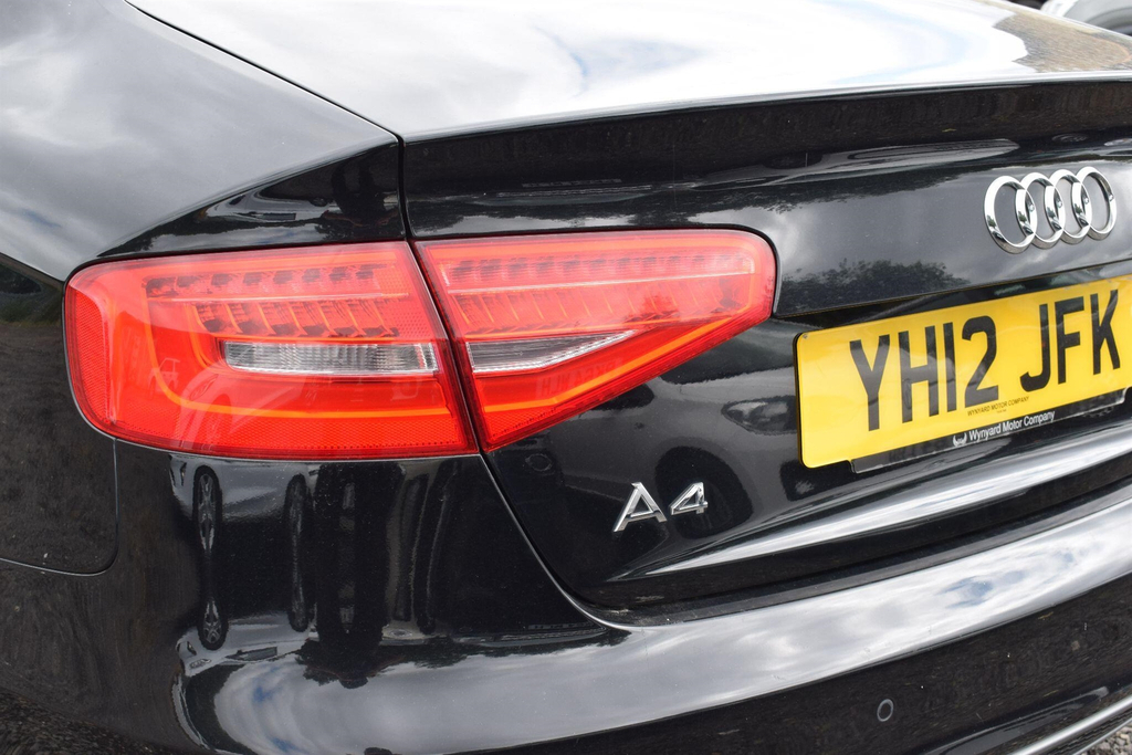 Audi A4 Avant 3.0 Tdi Quattro Black Edition S Tronic 1 Black #11