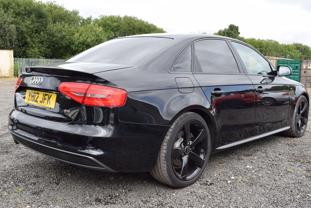 Audi A4 Avant 3.0 Tdi Quattro Black Edition S Tronic 1 Black #14