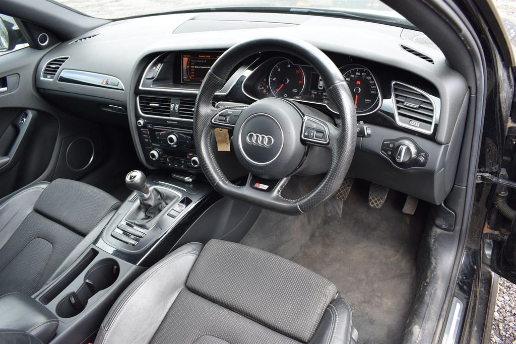 Audi A4 Avant 3.0 Tdi Quattro Black Edition S Tronic 1 Black #3