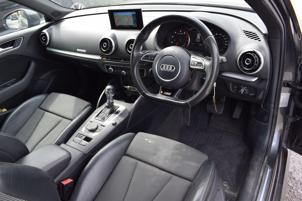 Audi A3 1.8 Tfsi S Line S Tronic Quattro Euro 6 Ss Grey #3