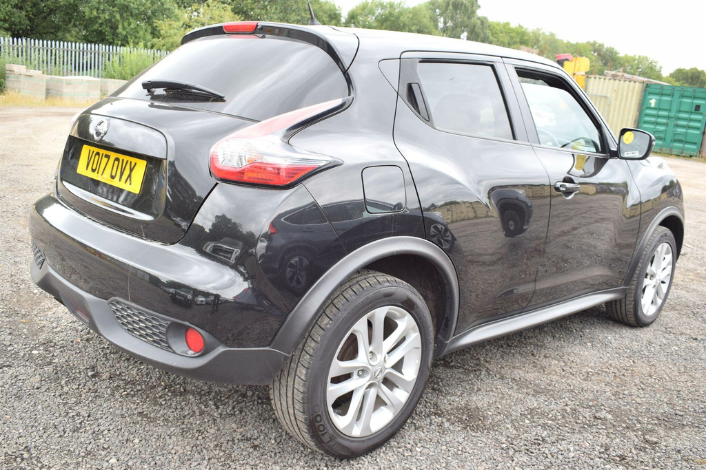 Nissan Juke 1.2 Dig-t N-connecta Euro 6 Ss Black #2