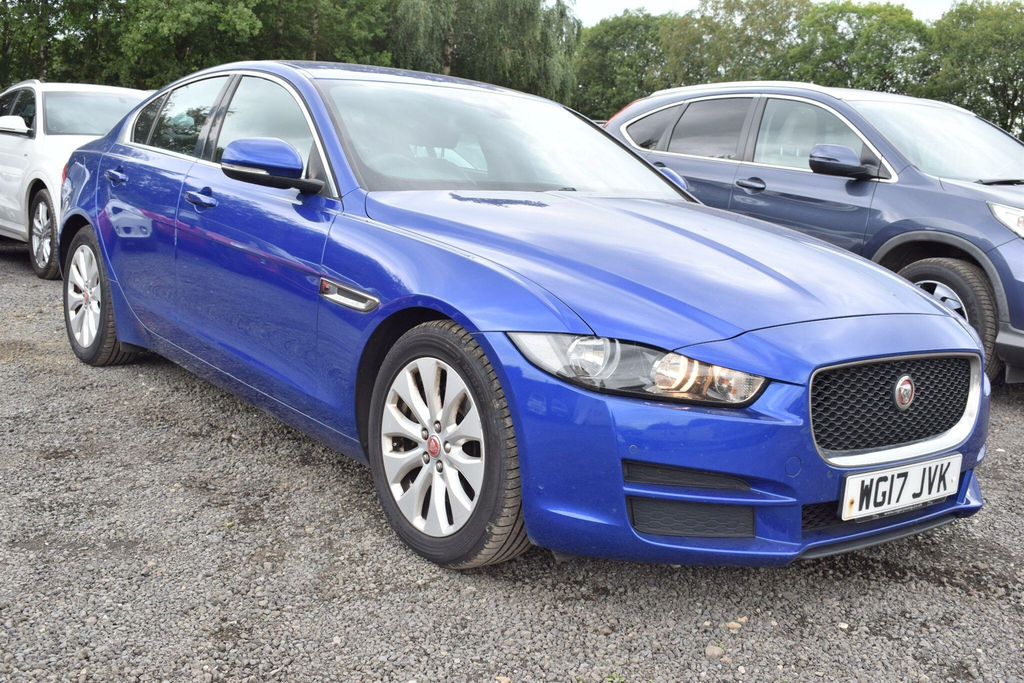 Jaguar XE 2.0D Prestige Euro 6 Ss Blue