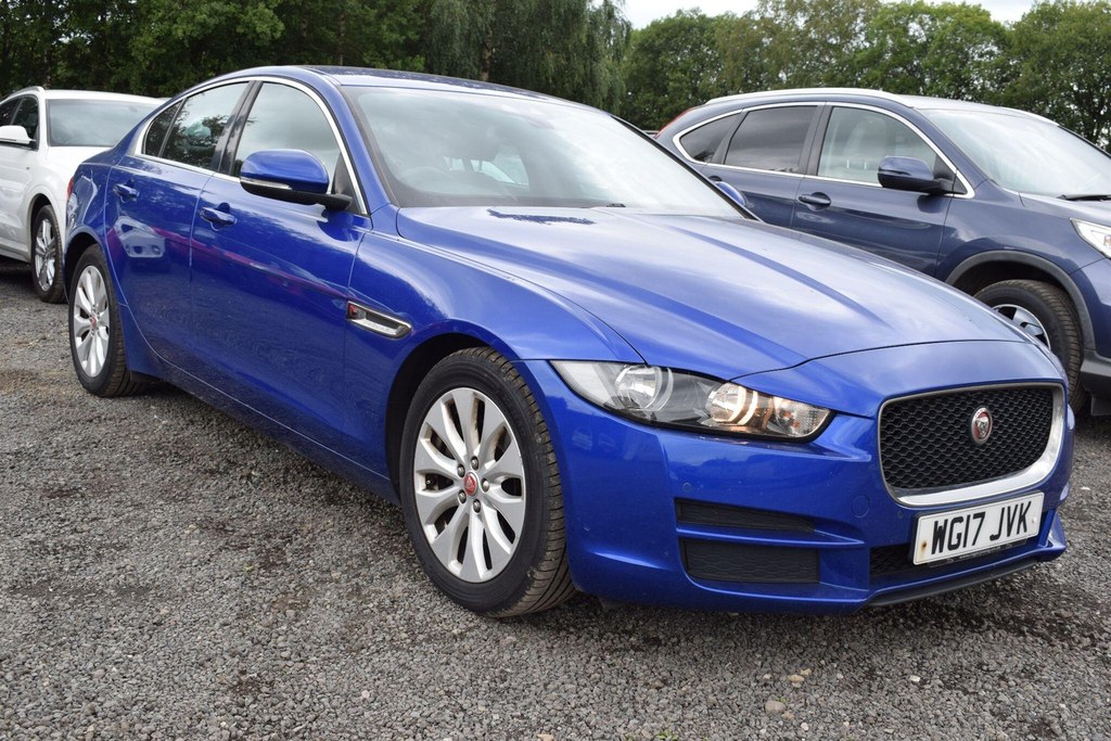 Jaguar XE 2.0D Prestige Euro 6 Ss Blue #4