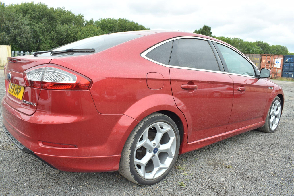 Ford Mondeo 2.0 Tdci Titanium X Sport Powershift Euro 5 Red #2