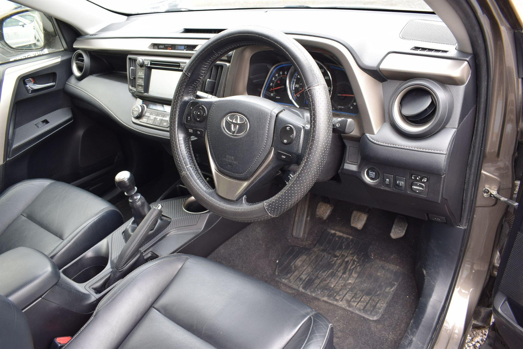 Toyota Rav 4 2.2 D-4d Invincible 4Wd Euro 5 Brown #3