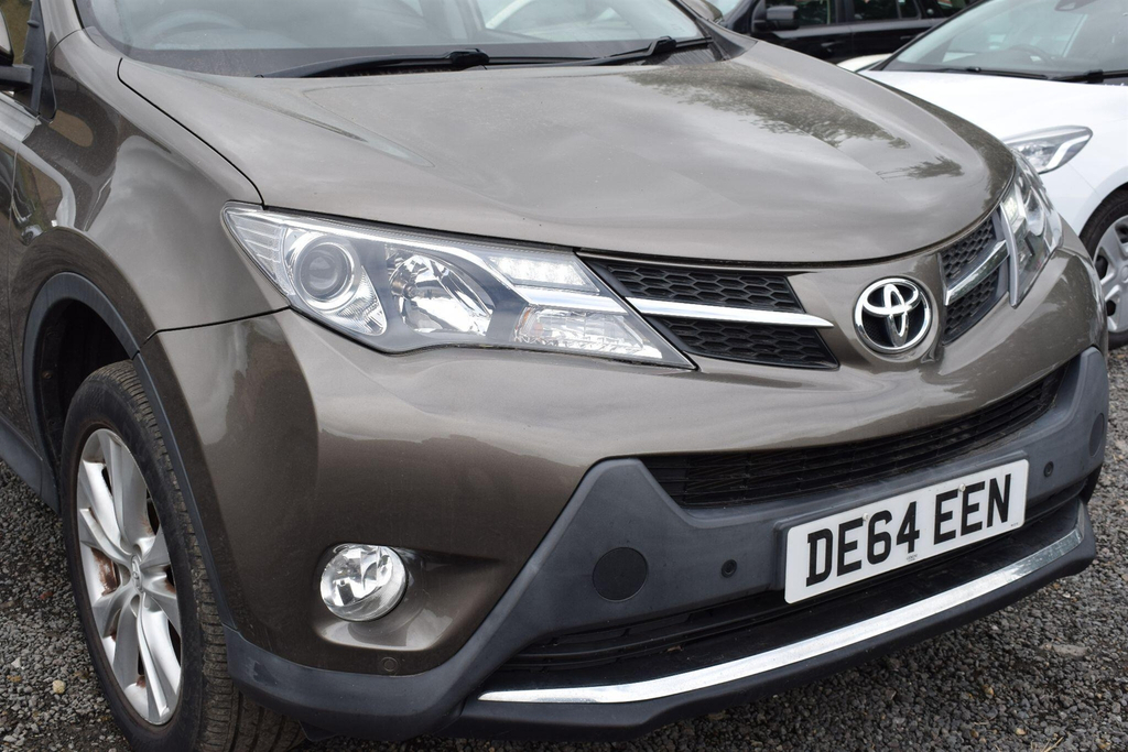 Toyota Rav 4 2.2 D-cat Invincible White #18