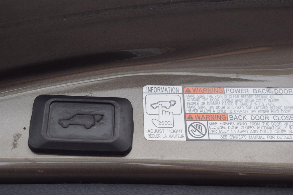Toyota Rav 4 2.2 D-cat Invincible White #25
