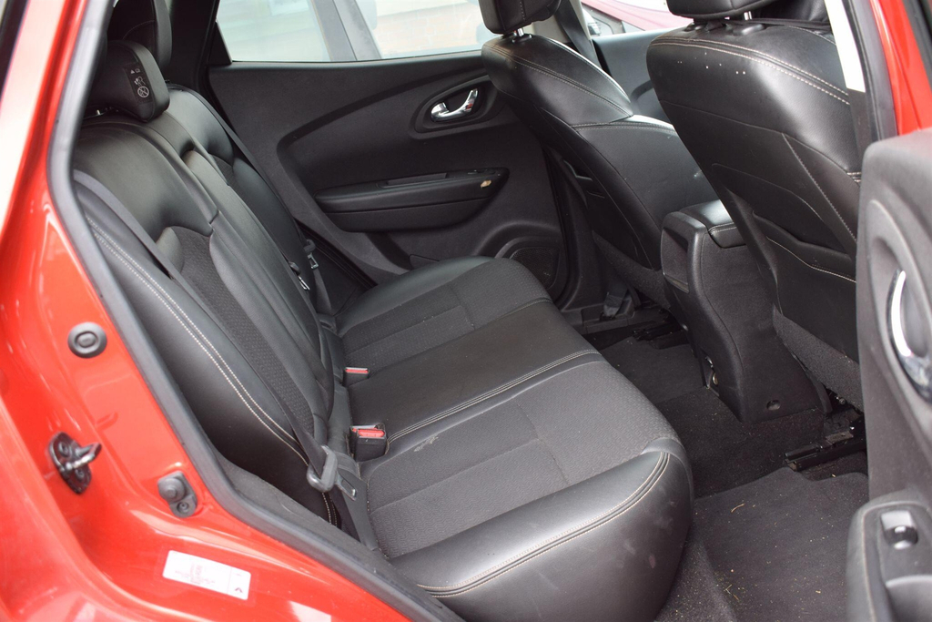 Renault Kadjar 2015 1.2 Tce Dynamique S Nav Suv Red #19