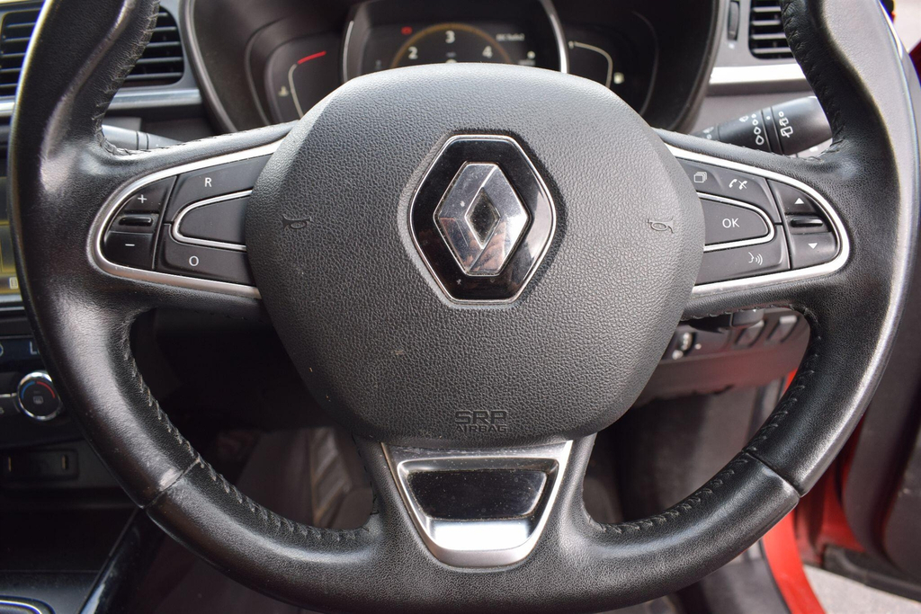Renault Kadjar 2015 1.2 Tce Dynamique S Nav Suv Red #26