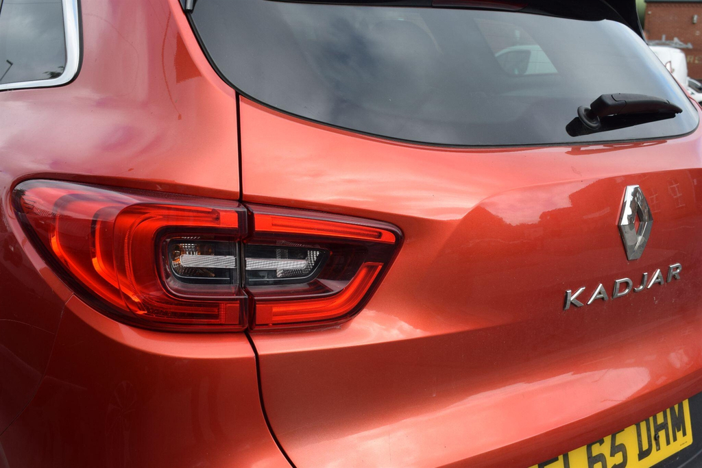 Renault Kadjar 2015 1.2 Tce Dynamique S Nav Suv Red #13