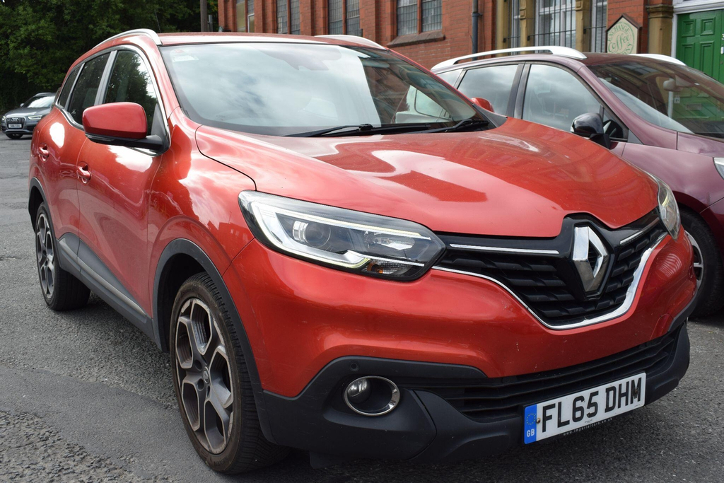 Renault Kadjar 2015 1.2 Tce Dynamique S Nav Suv Red #9