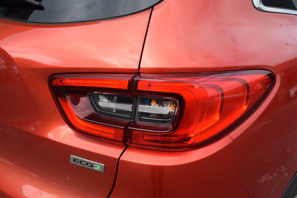 Renault Kadjar 2015 1.2 Tce Dynamique S Nav Suv Red #11