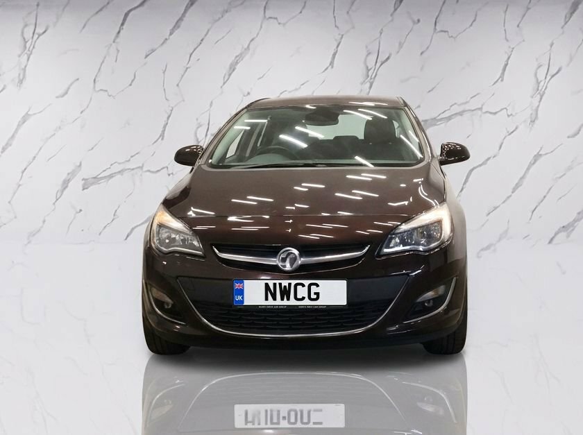 Vauxhall Astra 2L Elite UNZ6377 Brown #3
