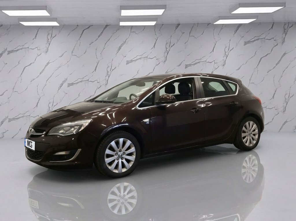 Vauxhall Astra 2L Elite UNZ6377 Brown #5