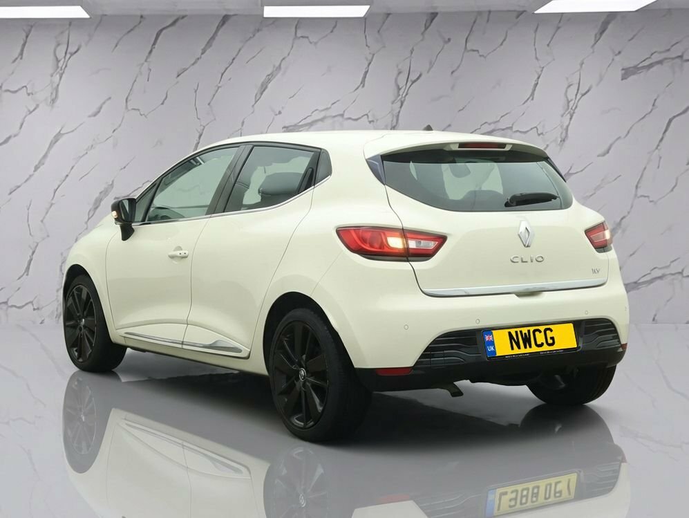Renault Clio 0.9L Iconic 25 Nav White #3
