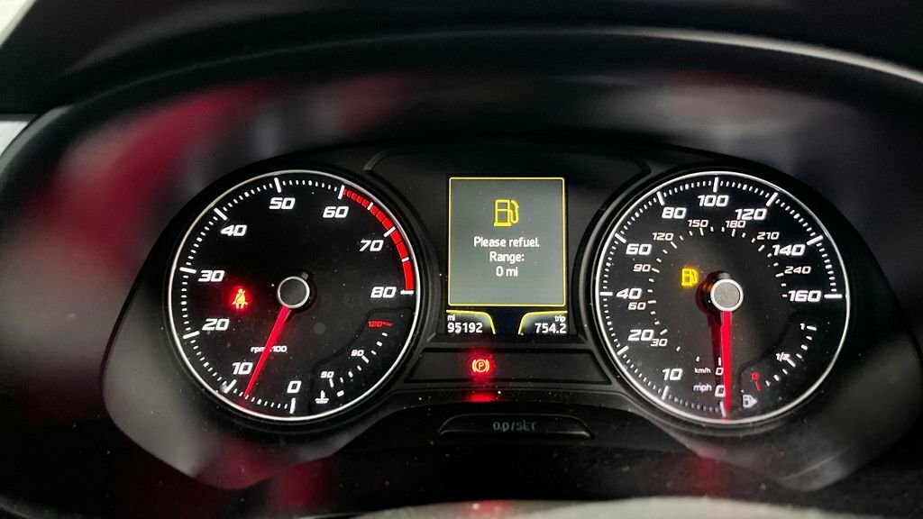 Seat Leon 1.6 Tdi Cr Se Sport Tourer Euro 5 Ss White #8