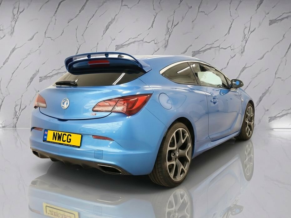 Vauxhall Astra GTC 2L Vxr Blue #4