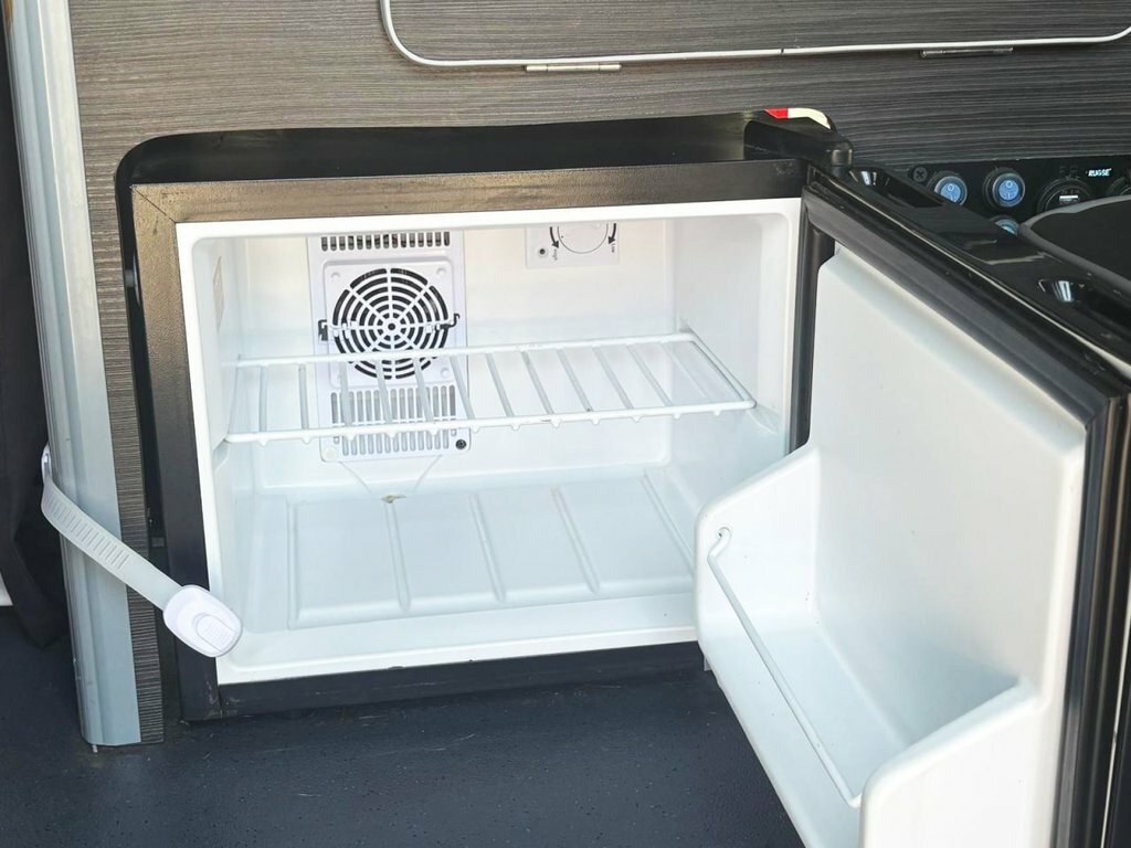 Fiat Doblo Mylife 5-Door Wheelchair Accessible Vehicle. New C Blue #22