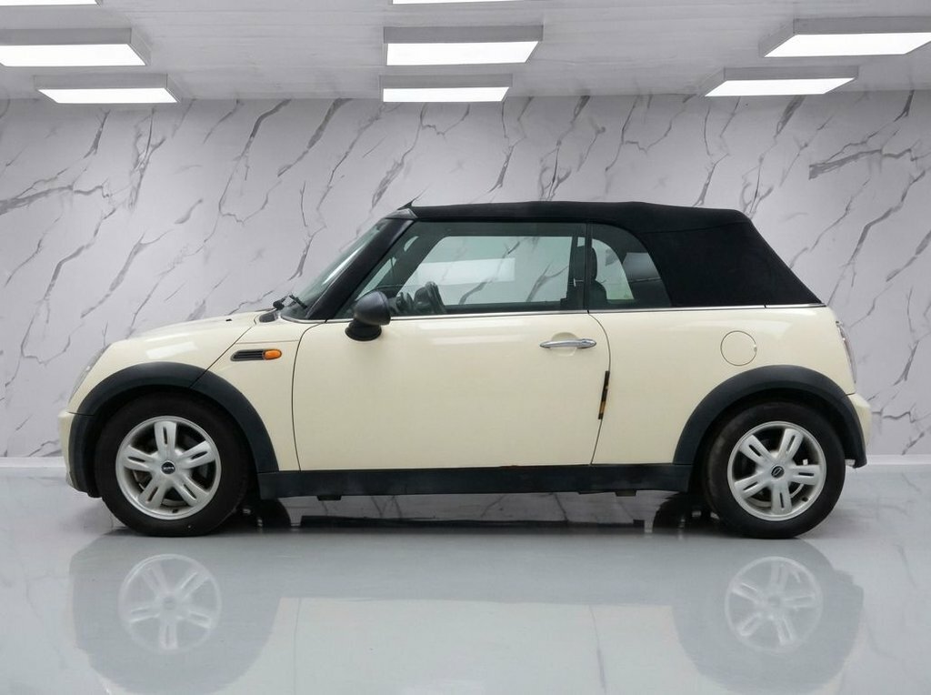 Mini Convertible 1.6L One White #5