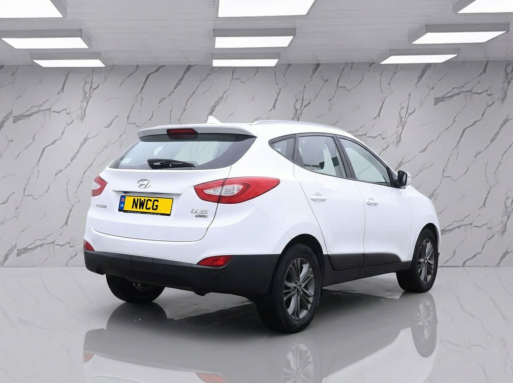 Hyundai Ix35 1.7L Se White #4