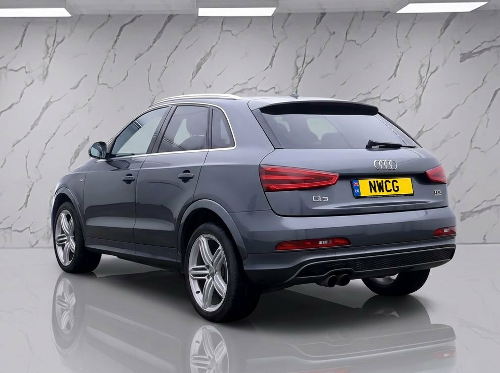 Audi Q3 2L S Line Grey #3