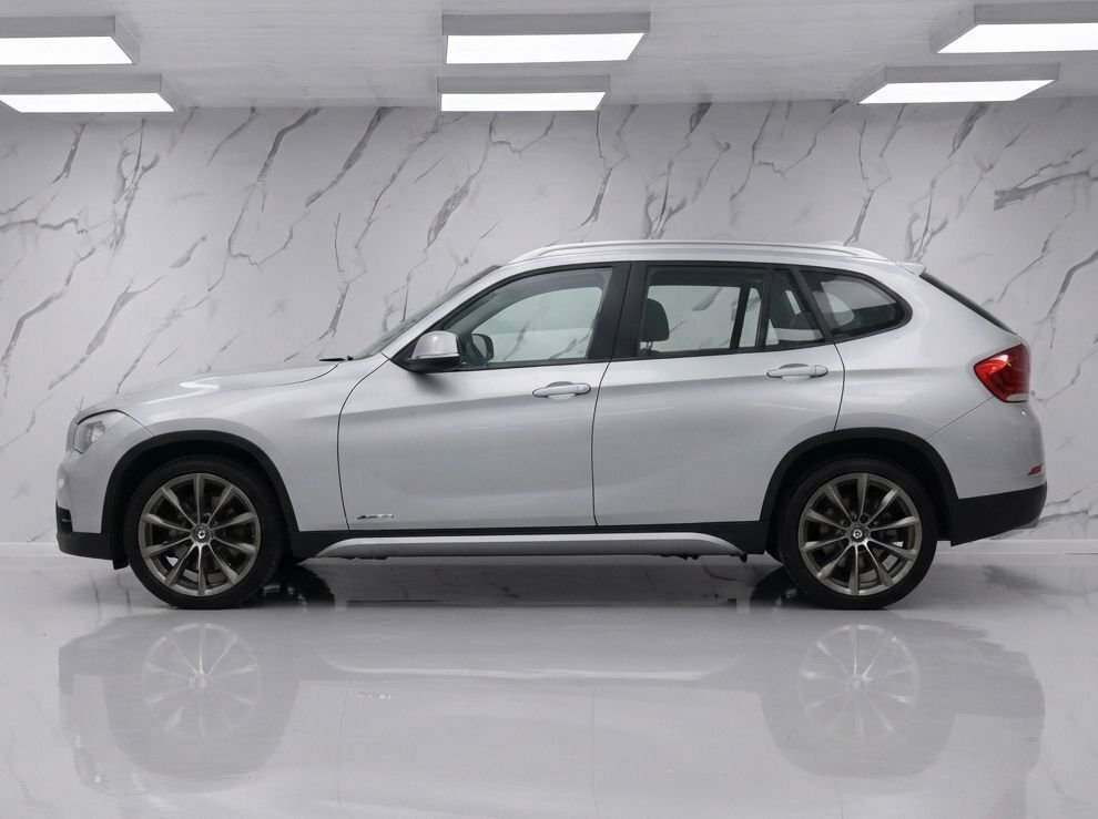 BMW X1 2L Xline Silver #5