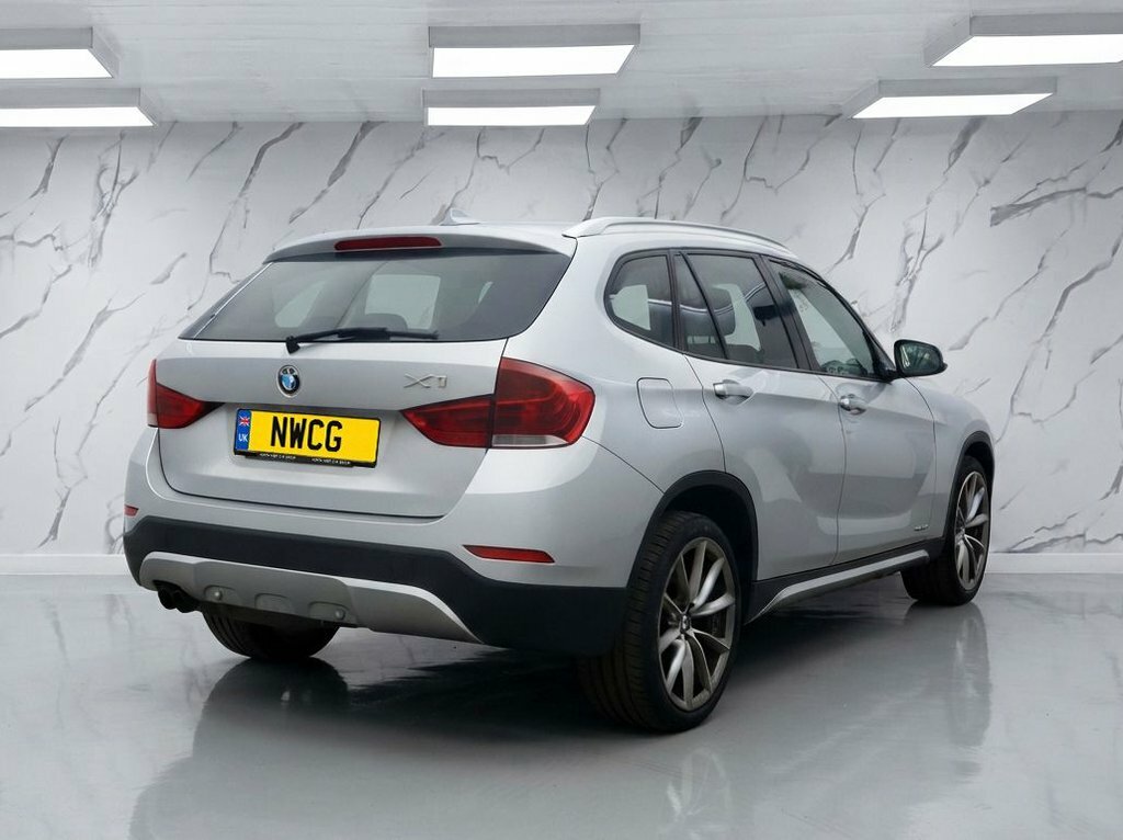 BMW X1 2L Xline Silver #4