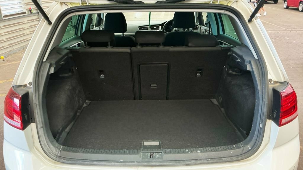 Volkswagen Golf Golf 1.6 Tdi 115Ps Match Woodstock Alloys White #10